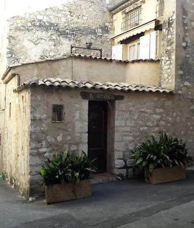 Dans Cite Historique Wifi Et Vue Magnifique